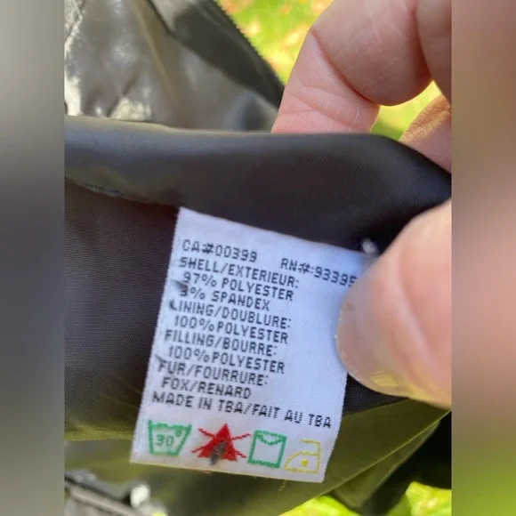 Women's Black Winter Jacket - Picture 5 of 8